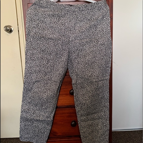 Printed Crop pants - Picture 1 of 2